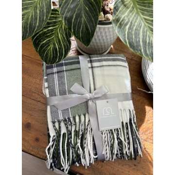 Classic Plaid Throw Blanket - Stylish Comfort for All Seasons