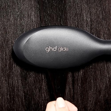 GHD Glide Hot Air Brush for Professional Hair Styling
