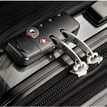 Samsonite Winfield 2 Hardside Luggage Set, 20/28