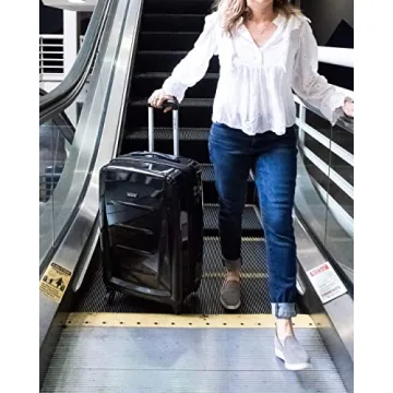 Samsonite Winfield 2 Hardside Luggage Set, 20/28