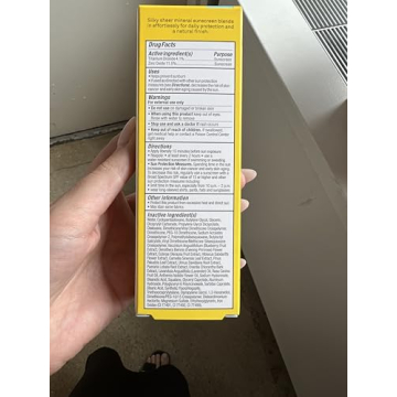 Bliss Block Star SPF 30 Invisible Daily Tinted Sunscreen with Zinc Oxide, Sunscreen & Makeup Primer - 100% Mineral Broad Spectrum Sunscreen with Titanium Dioxide and Antioxidant Blend,- 1.4 fl oz.