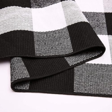 Durable Buffalo Plaid Outdoor Rug Machine Washable Front Porch Mat
