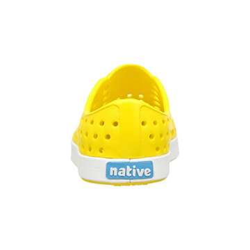 Native Shoes, Jefferson Child, Kids Lightweight Sneaker, Crayon Yellow/Shell White, 4 M US Toddler