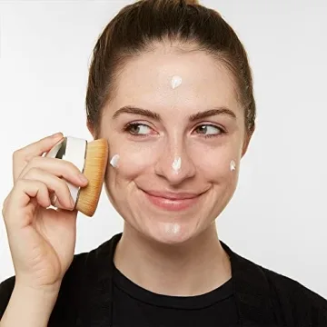 Artis Elite Mirror Finish Makeup Brush for Effortless Application