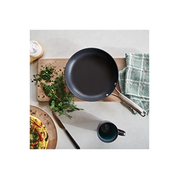 Calphalon Classic Hard-Anodized Nonstick Cookware