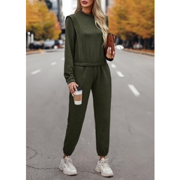 KIRUNDO Womens 2 Piece Outfits Sweatsuit Set Quilted Knit Crop Top Jogger Pants Loungewear Matching Set Tracksuit Athletic Sport Suit 2024 Fall Fashion Travel Clothes(Army Green, Small)