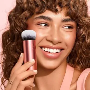 Real Techniques Bubble Blending Makeup Brush, Multipurpose Foundation Brush For Liquid, Cream, & Powder Products, Unique Round Brush Head, Synthetic Bristles, Vegan & Cruelty Free, 1 Count