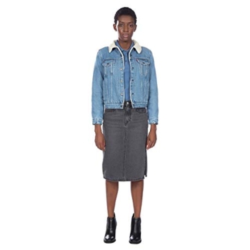 Levi's Women's Sherpa Trucker Jacket Classic Denim Warmth