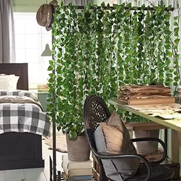 Faux Hanging Vines - 84 Feet of Splashy Greenery