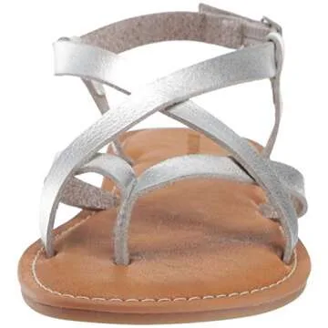 Amazon Essentials Women's Casual Strappy Sandal - Stylish Comfort in Silver