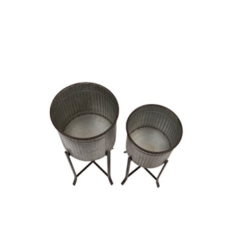 Creative Co-Op Set of 2 Iron Planters for Home Decor