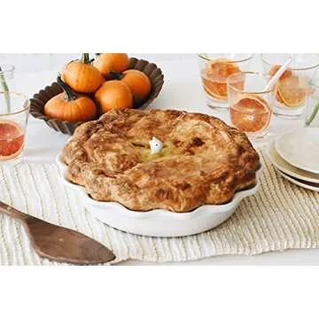 Le Creuset 9" Heritage Pie Dish for Perfect Baking
