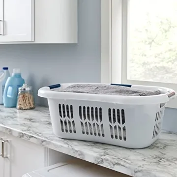 Rubbermaid XL Hip-Hugger Laundry Basket Durable Lightweight