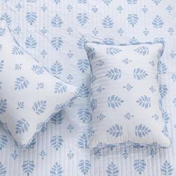 Great Bay Home Floral King Quilt Set with Shams, French Floral Bedding Set, All-Season, Lightweight Bedspread. Reversible, Farmhouse Bedding. (King, Colette)