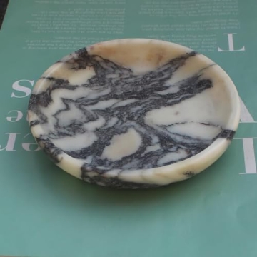 Luxury Marble Jewelry Dish Tray – Elegant & Functional