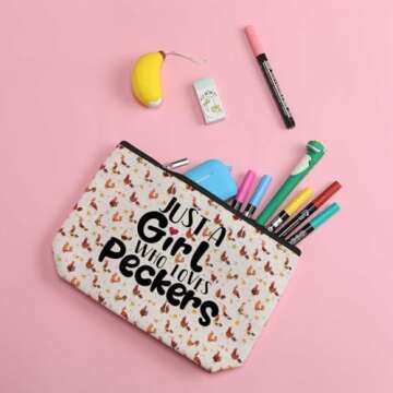 ZHAMEN Chicken Decor Chicken Accessories Makeup Bag Chicken Gifts for Chicken Lovers Makeup Pouch Birthday Gifts for Women Chicken Mom Lady Friends Besties Sisters Cosmetic Travel Bag