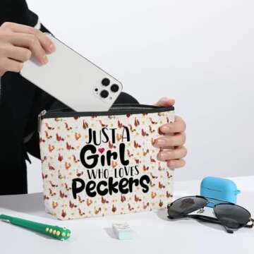 ZHAMEN Chicken Decor Chicken Accessories Makeup Bag Chicken Gifts for Chicken Lovers Makeup Pouch Birthday Gifts for Women Chicken Mom Lady Friends Besties Sisters Cosmetic Travel Bag