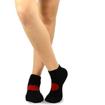 TeeHee Valentine's Day Hearts and Love Women's Low Cut Ankle Crew Cotton Socks 3 Pairs (Big Heart)