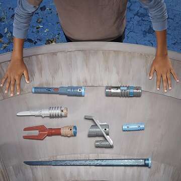 STAR WARS Lightsaber Forge Ultimate Mandalorian Masterworks Set, Officially Licensed Electronic Ligh...