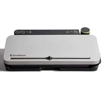 FoodSaver Vacuum Sealer with 4 var. settings for Preservation