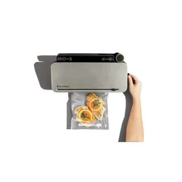 FoodSaver Vacuum Sealer with 4 var. settings for Preservation