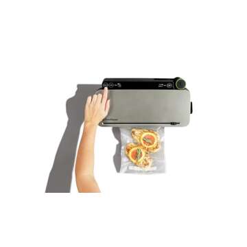 FoodSaver Vacuum Sealer with 4 var. settings for Preservation