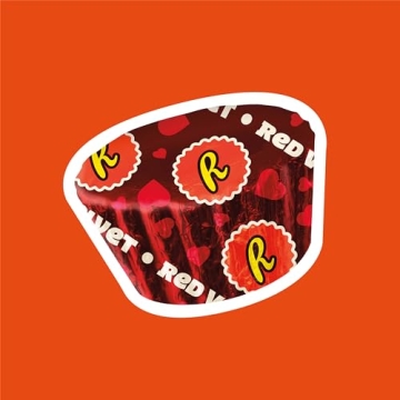 REESE'S Red Velvet Peanut Butter Cups in Festive Bag