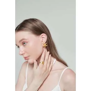 INNERDIVA Gold Starfish Earrings for Women Sea Shell Earrings Boho Earrings Statement Gold Earrings