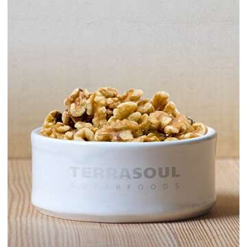 Terrasoul Superfoods Raw Organic Walnuts, 16 Oz - Chandler Variety | Fresh | Light Color