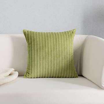 Kevin Textile Pack of 2 Velvet Soft Solid Decorative Throw Pillow Covers, 18"x18"(45x45cm) Cushion Cases Pillowcases for Livingroom/Couch/Sofa, Green