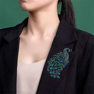 Rhinestone Peacock Brooch Pin for Women Girls Fashion Exquisite Exaggerated Big Crystal Bird Animal Brooches Lapel Pins Elegant Dress Accessories Wedding Christmas Birthday Jewelry Gift (Blue Green)