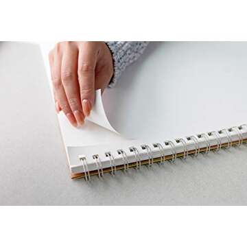 Strathmore 300 Series Drawing Paper Pad, Top Wire Bound, 9x12 inches, 50 Sheets (70lb/114g) - Artist Paper for Adults and Students - Charcoal, Colored Pencil, Ink, Pastel, Marker