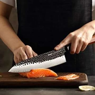 Usuki Gyuto Chef’s Knife, 8 inch Japanese Chef Knife 3 layers 9CR18MOV Clad Steel Japanese Kitchen Knife, Alloy Steel Sushi Knife for Kitchen/Restaurant, Octagonal Handle, Gift Box (Chefs Knife)