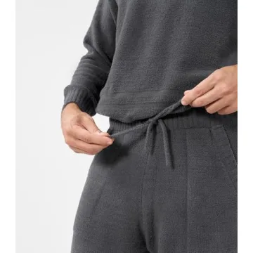 Cozy Fleece Pajamas Set for Men | Stylish & Warm