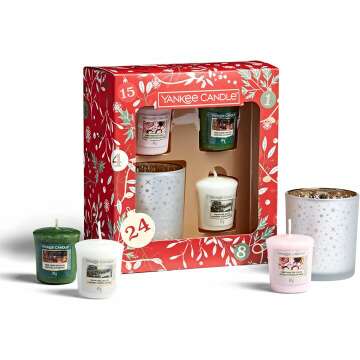 Yankee Candle Gift Set: 3 Votives & 1 Holder | Countdown to Christmas