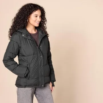 Amazon Essentials Women's Warm Quilted Winter Puffer Coat