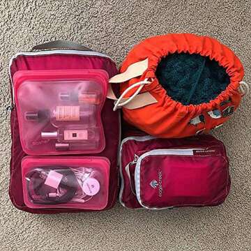 Stasher Re-Usable Food-Grade Platinum Silicone Sandwich Bag for Eating From/Cooking, Freezing and Storing In/Organising/Travelling, 19.05 cm x 19.05 cm, Raspberry