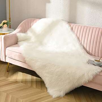 Maxsoft Fluffy Fur Rug for Bedroom, 3 x 5 Feet White Shaggy Faux Sheepskin Rugs for Girls Room Washable, Furry Throw Area Rugs for Dorm Living Room Kids Home Decor