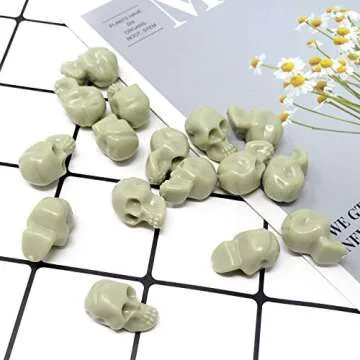 Honbay 50PCS Mini Plastic Skull Heads Decorations Realistic Skeleton Skulls Terrifying Skeleton Ornament for Party Decoration Favors Halloween Trick Toy Accessories