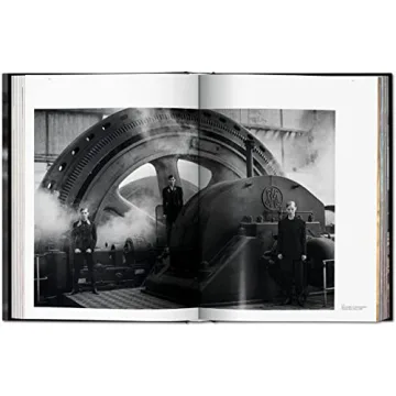 Peter Lindbergh On Fashion Photography Oversized Book