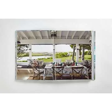 Out East: Houses and Gardens of the Hamptons