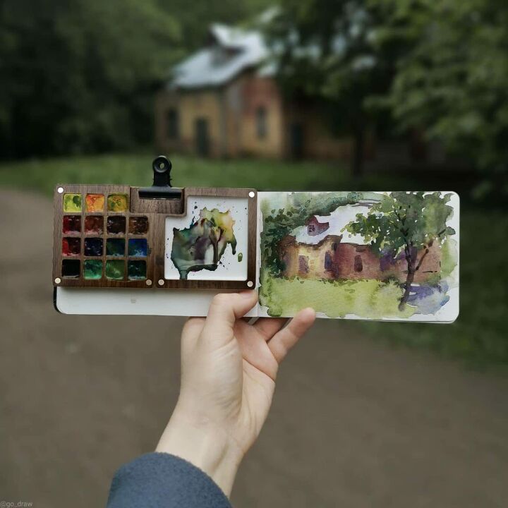15 Color Wooden Watercolor Palette for Travelers