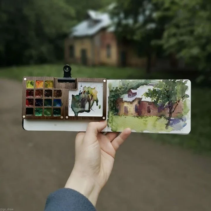 15 Color Wooden Watercolor Palette for Travelers