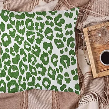 Vinisong Decorative Green Leopard Throw Pillow Cover | Canvas Soft Soild Pillow Case Cushion Case for Sofa Bedroom Car Yard 18 x 18 Inch (45 x 45 cm)