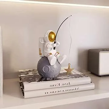 Astronaut Figurine Statue, Astronaut Fishing Star Figure Sculpture for Desktop & Tabletop Decor, Resin Spaceman Planet Desk Ornament for Outer Space Themed Bedroom Decor, Cake Topper Decoration Model