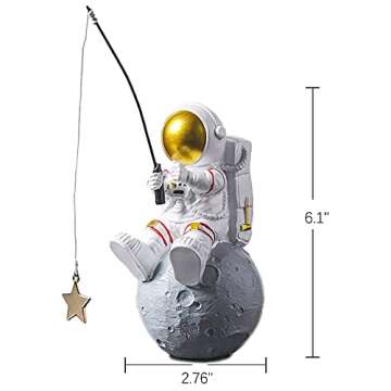 Astronaut Figurine Statue, Astronaut Fishing Star Figure Sculpture for Desktop & Tabletop Decor, Resin Spaceman Planet Desk Ornament for Outer Space Themed Bedroom Decor, Cake Topper Decoration Model