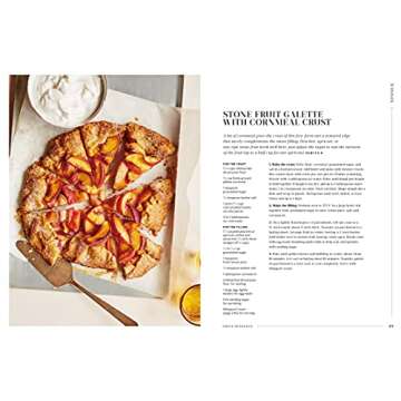 Martha Stewart's Fruit Desserts: 100+ Delicious Ways to Savor the Best of Every Season: A Baking Book