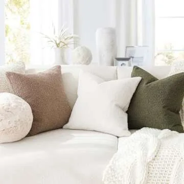 Foindtower Pack of 2, Curly Faux Fur Decorative Throw Pillow Covers Soft Plush Cushion Case with Zipper Cozy Fluffy Boho Pillowcase for Home Living Room Couch Bed Sofa 18 x 18 Inch, Moss Green