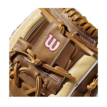 WILSON A2000 H12 Fastpitch Softball Glove - Right Hand Throw