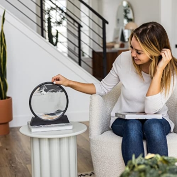 A Mindful Office Moving Sand Art Decor for Relaxation